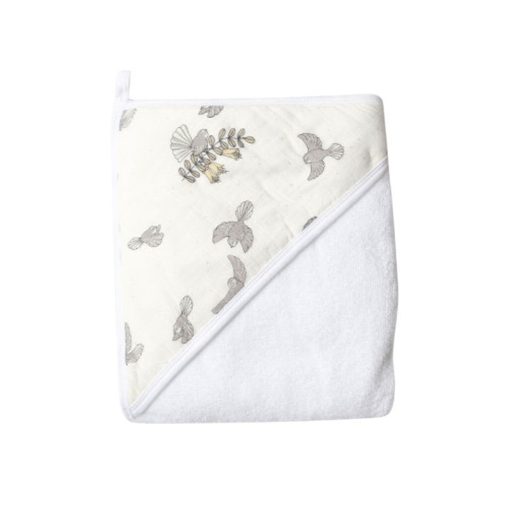 Babu-Organic-Hooded-Baby-Towel-New-Zealand-Prints-Piwakawaka-Naked-Baby-Eco-Boutique