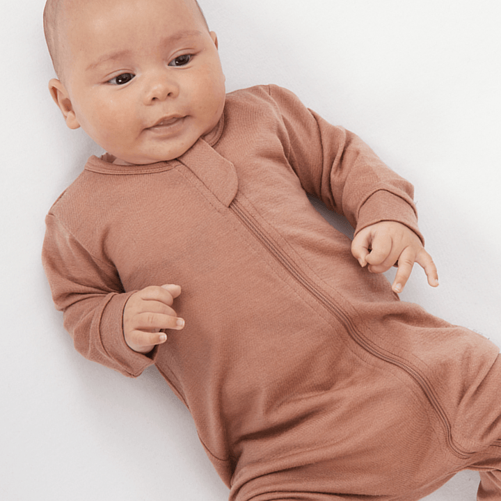 Baby-Wearing-Babu-Footless-Meerino-Growsuit-Babu-Rose-Naked-Baby-Eco-Boutique