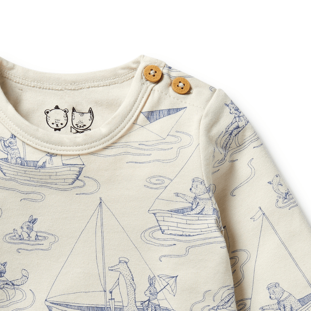 Close-Up-Of-Neck-And-Buttons-On-Wilson-And-Frenchy-Organic-Long-Sleeved-Onesie-Sail-Away-Naked-Baby-Eco-Boutique