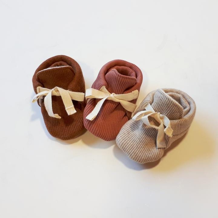 Lola & Me Organic Cotton Rib Booties (Multiple Variants) - Naked Baby Eco Boutique